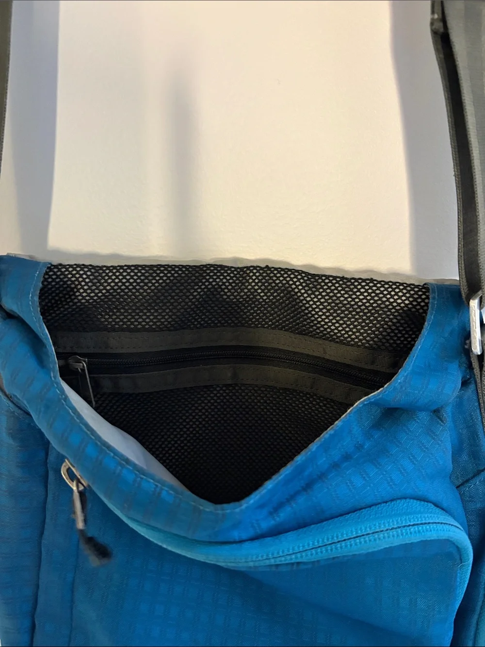 Patagonia Small Messenger Crossbody Bag